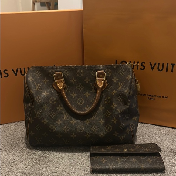 Louis Vuitton Speedy 30 Monogram Canvas Bag and Louis Vuitton wallet - Picture 1 of 10